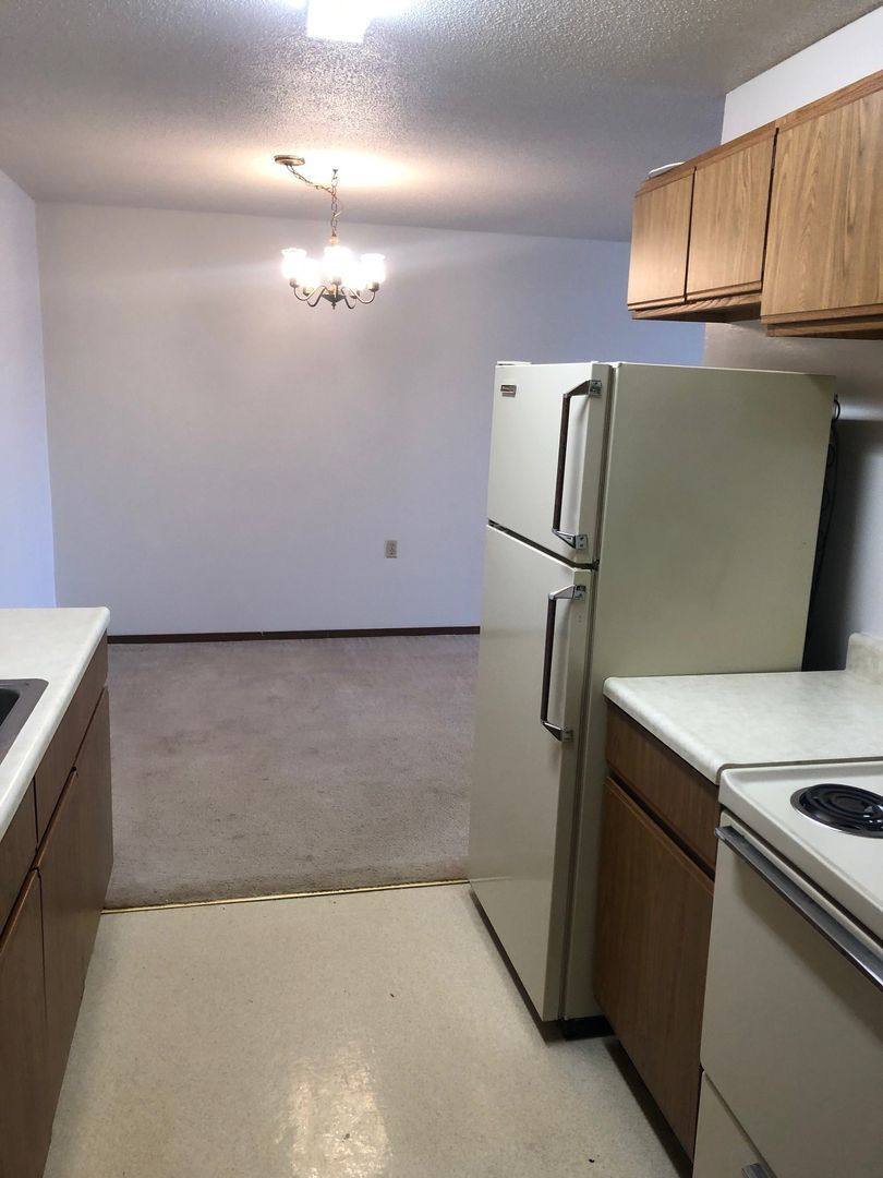 Apartment for rent at 101 N Holly Ave, Sioux Falls, SD 57104
