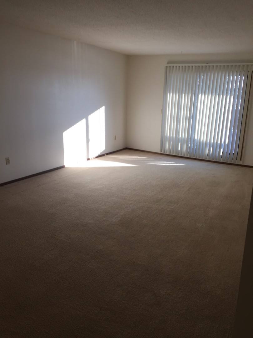 Apartment for rent at 101 N Holly Ave, Sioux Falls, SD 57104