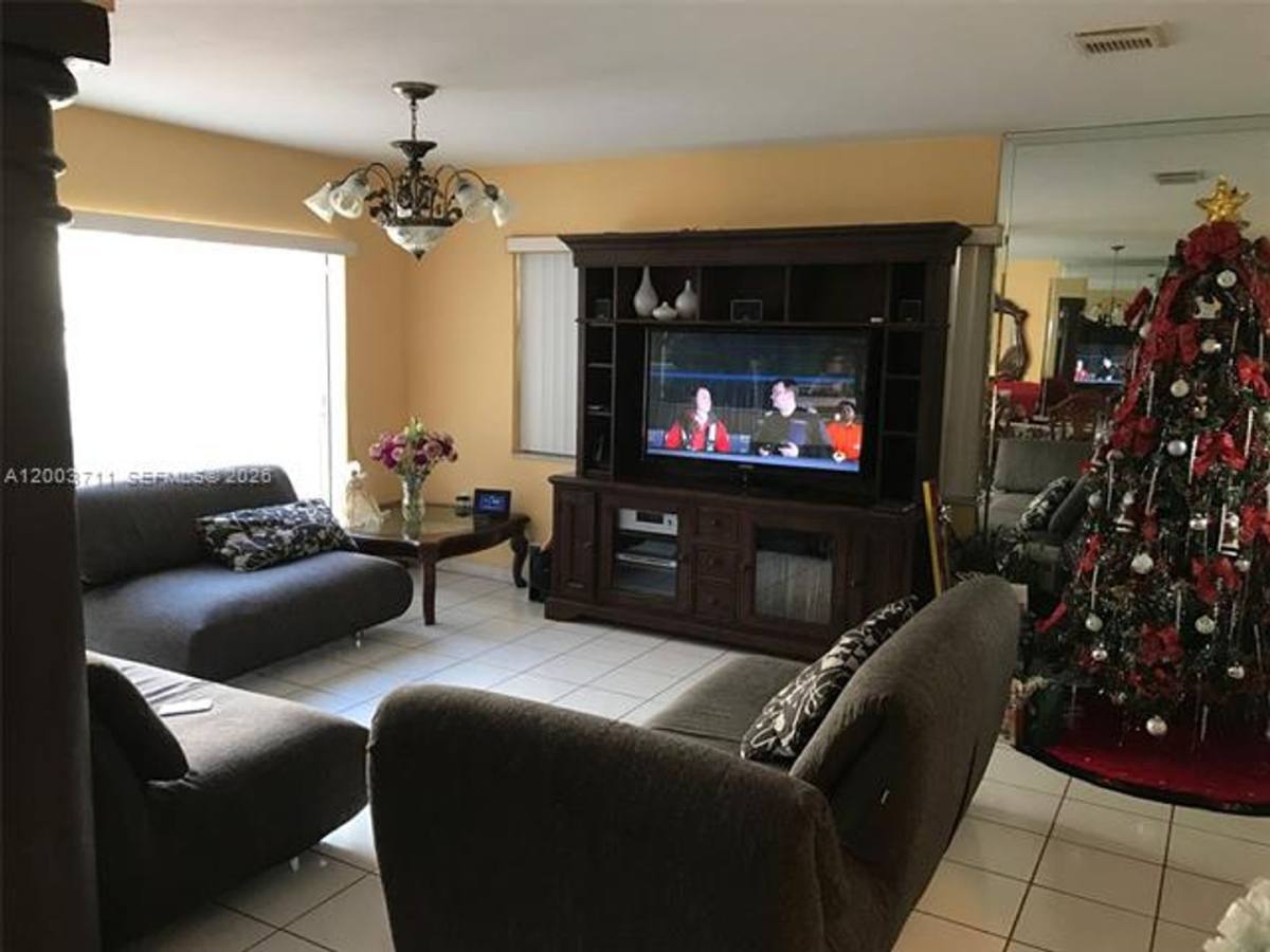 House for rent at 12693 NW 9th Terrace, Miami, FL 33182