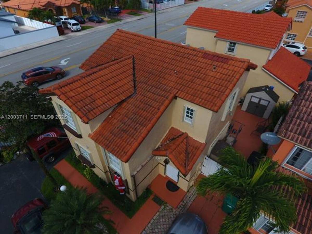 House for rent at 12693 NW 9th Terrace, Miami, FL 33182