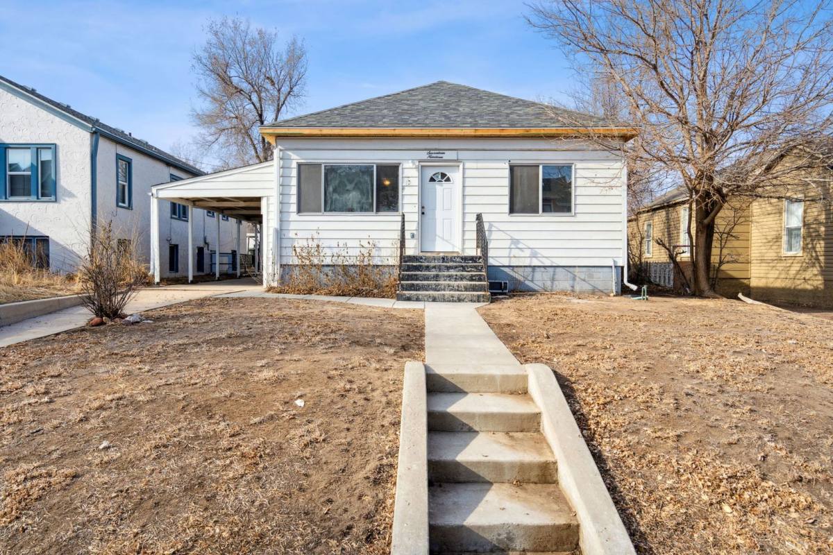Apartment for rent at 1719 6th Ave, Greeley, CO 80631