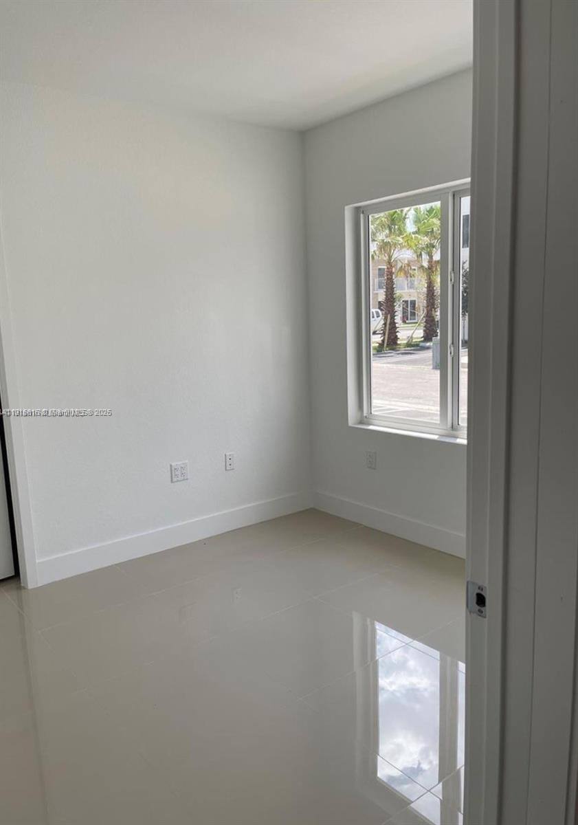 Townhouse for rent at 25842 SW 144th Ave, Homestead, FL 33032
