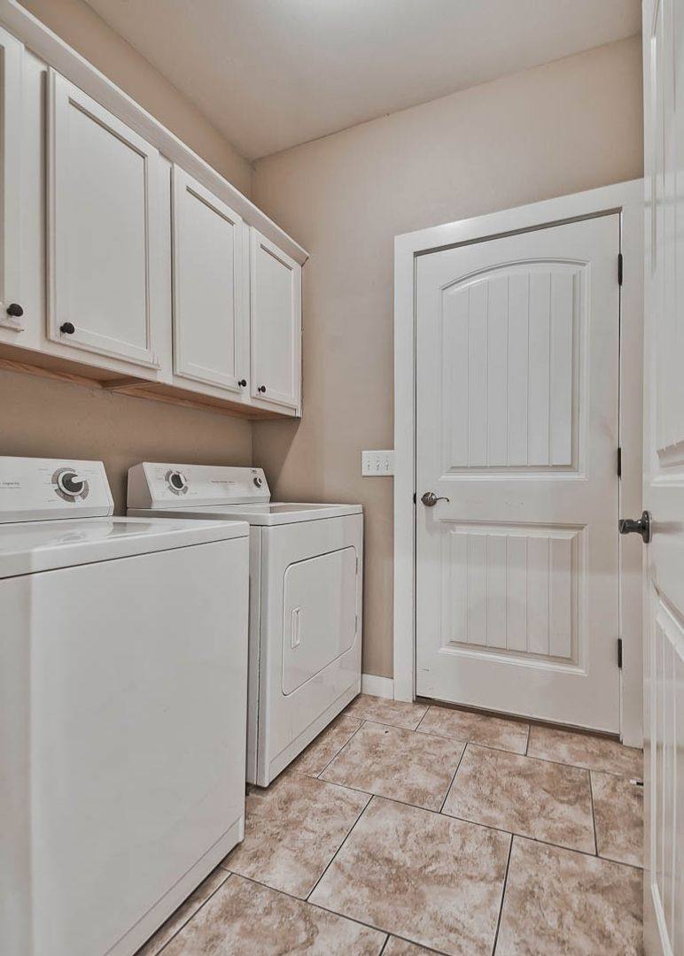 Apartment for rent at 574 N 24th St, Rogers, AR 72756