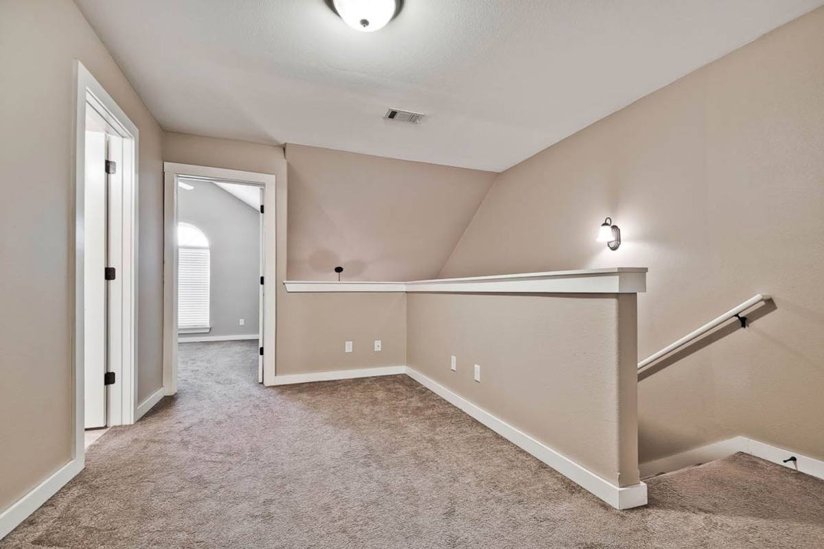 Apartment for rent at 574 N 24th St, Rogers, AR 72756