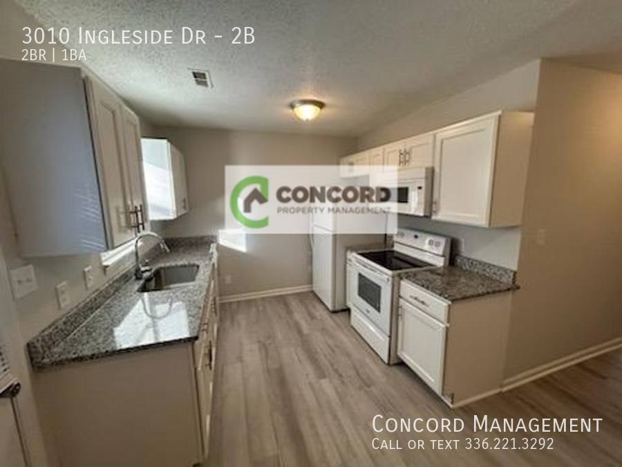 Apartment for rent at 3010 Ingleside Dr #2B, High Point, NC 27265