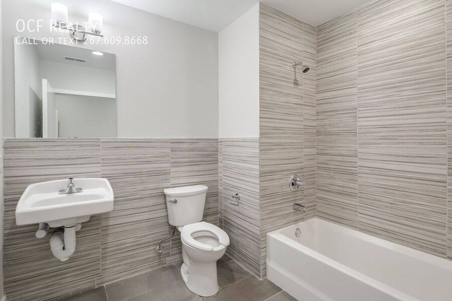 Apartment for rent at 514 S St #204, Philadelphia, PA 19147