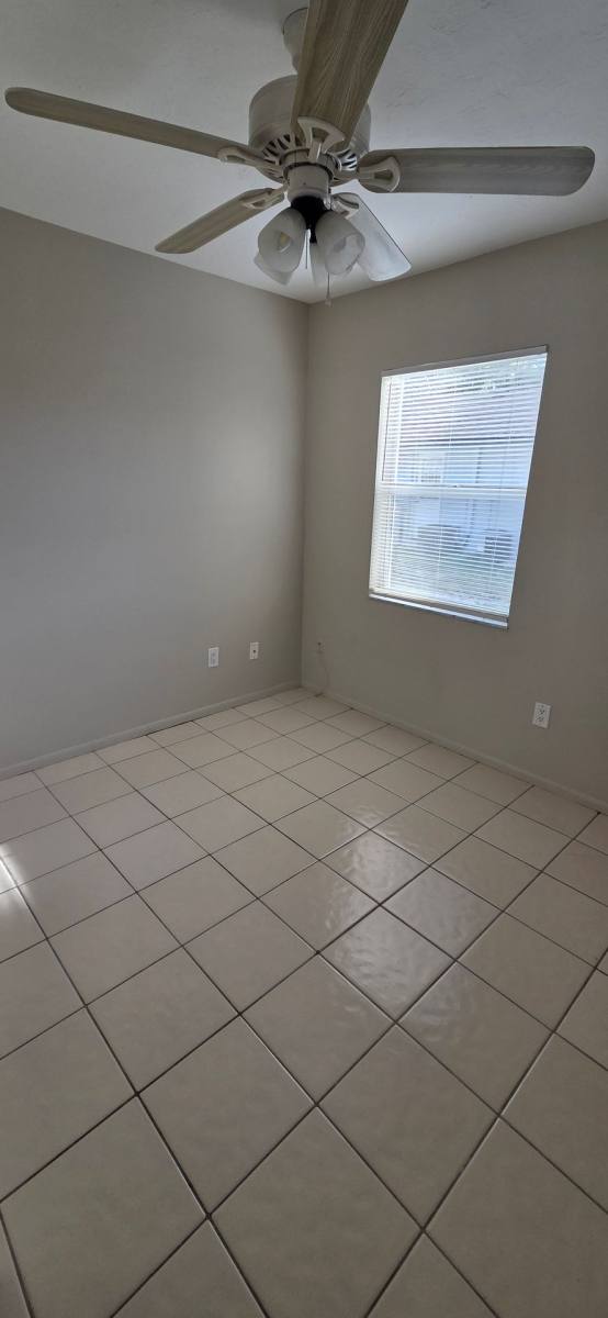 Apartment for rent at 1895 Debbie St, Sarasota, FL 34231