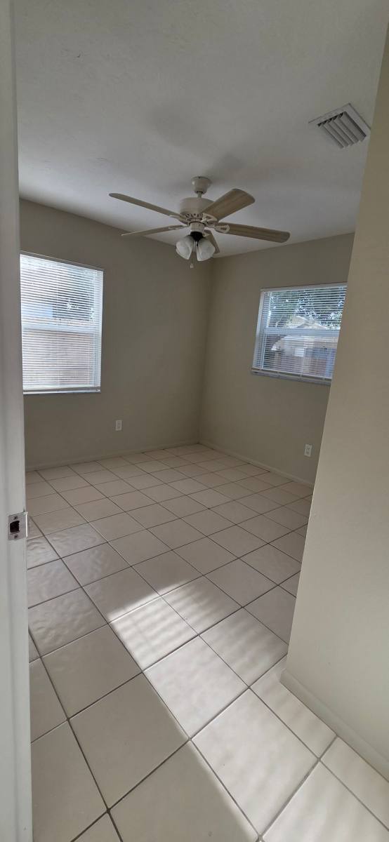 Apartment for rent at 1895 Debbie St, Sarasota, FL 34231