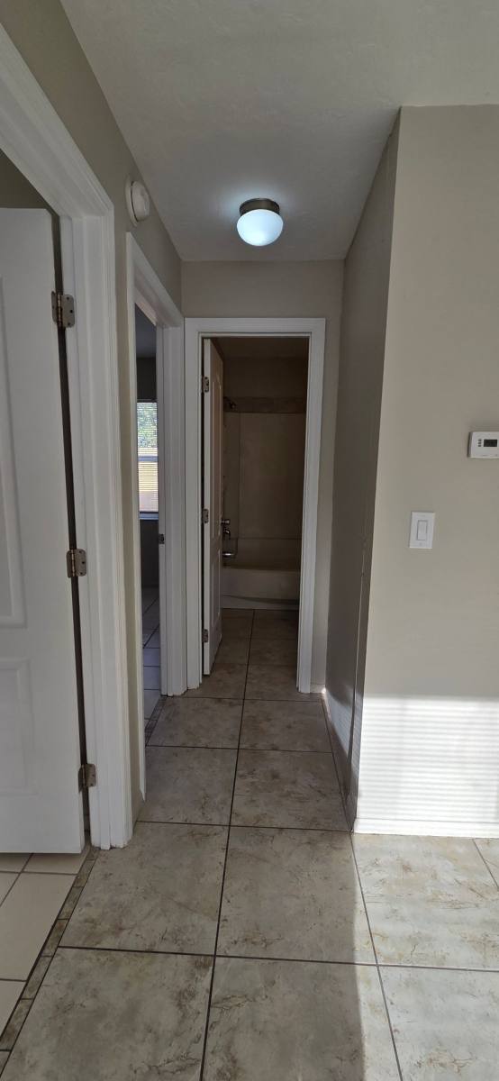 Apartment for rent at 1895 Debbie St, Sarasota, FL 34231