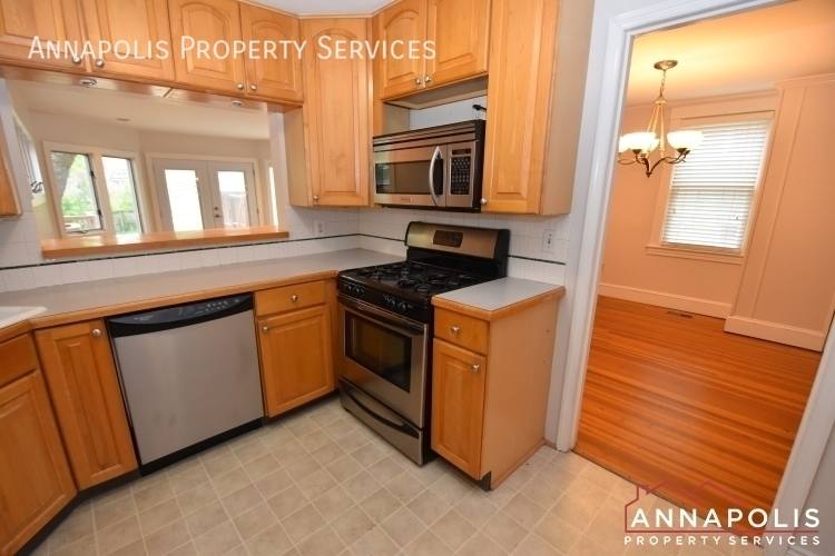 House for rent at 33 Glen Ave, Annapolis, MD 21401