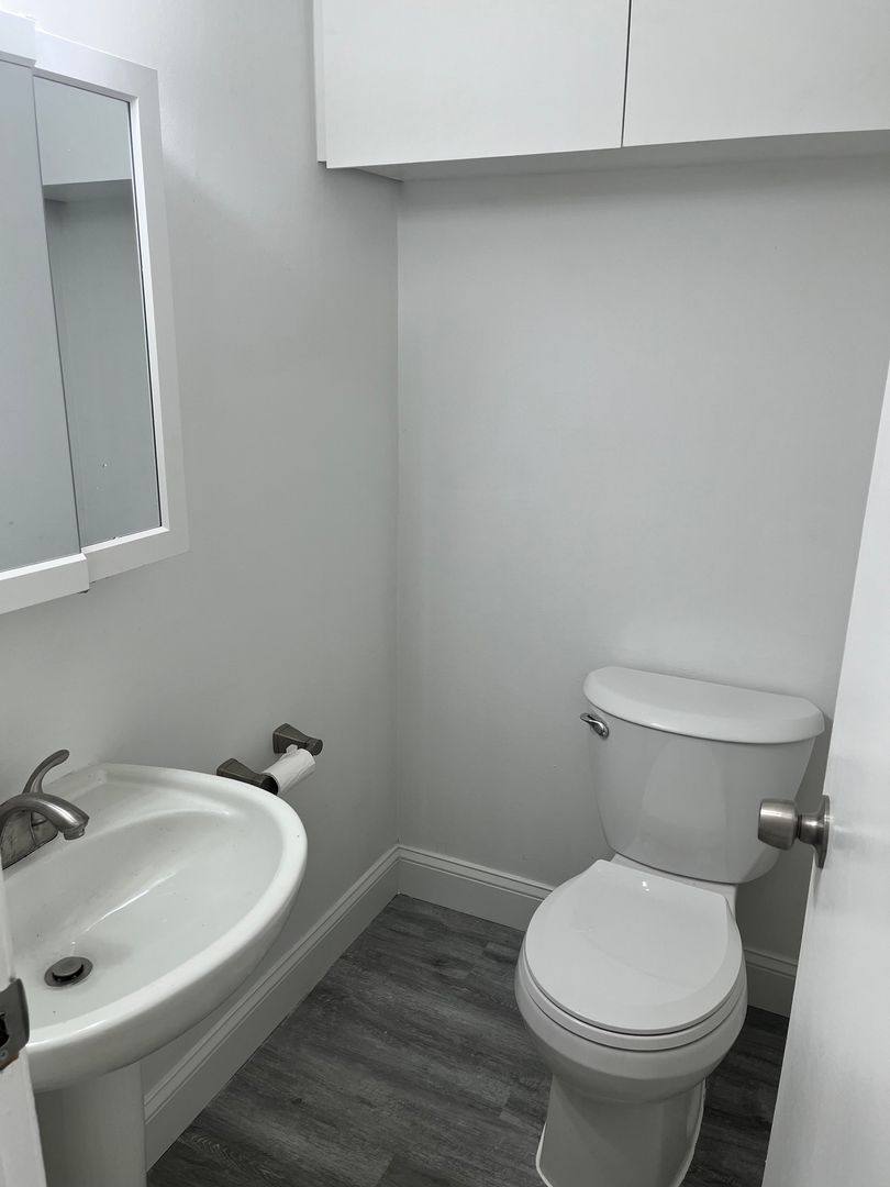 Townhouse for rent at 1308 Wexford Court, Herndon, VA 20170