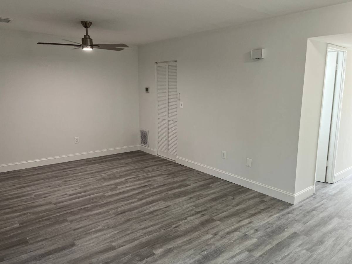Townhouse for rent at 1308 Wexford Court, Herndon, VA 20170