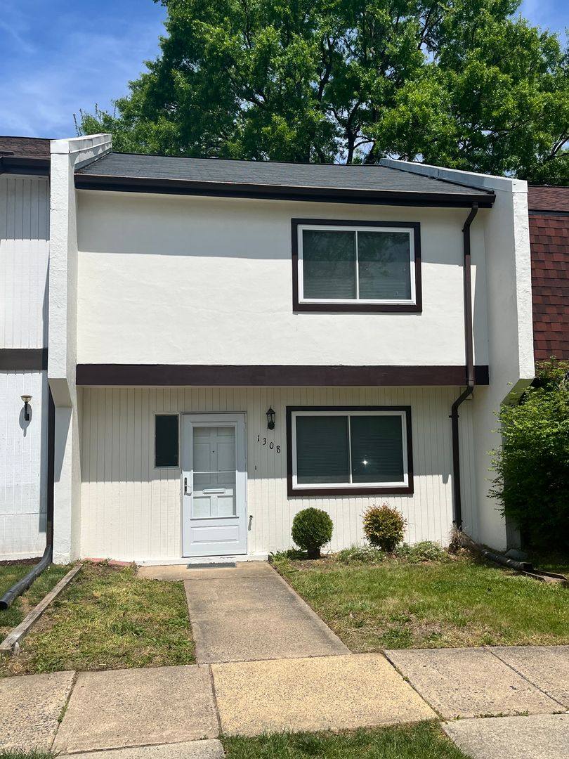 Townhouse for rent at 1308 Wexford Court, Herndon, VA 20170