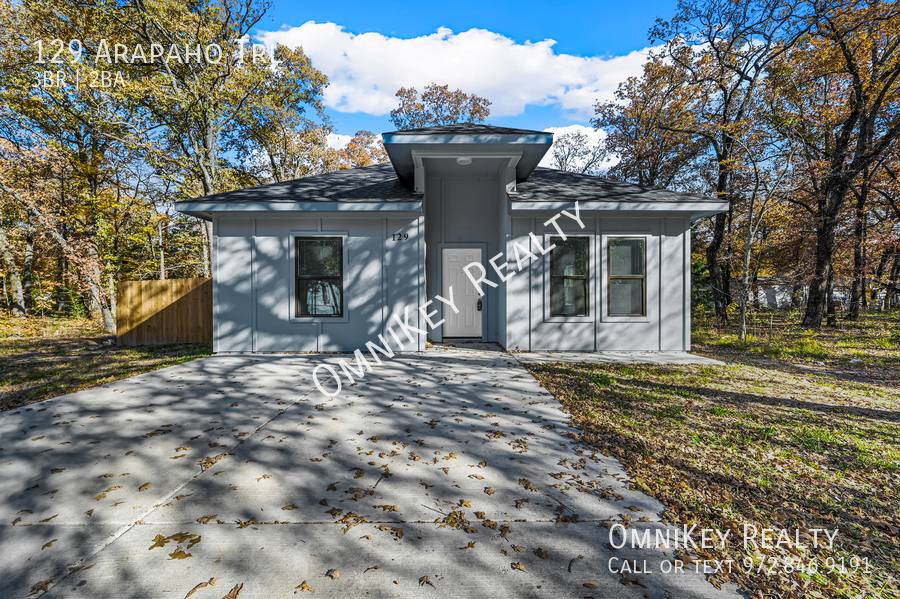 129 Arapaho Trail, Mabank, TX 75156