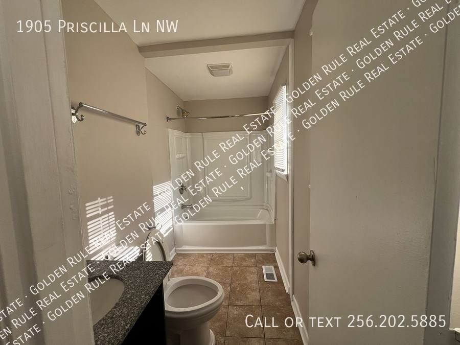 House for rent at 1905 Priscilla Lane NW, Huntsville, AL 35806