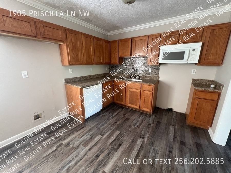 House for rent at 1905 Priscilla Lane NW, Huntsville, AL 35806