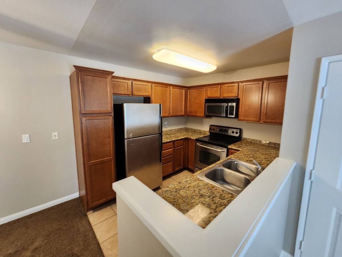 Apartment for rent at 12191 Cuyamaca College Dr E, El Cajon, CA 92019