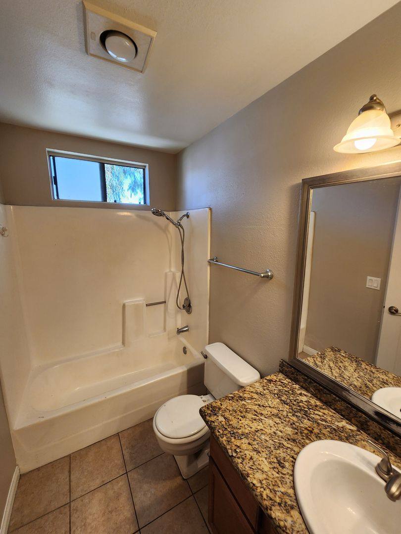 Apartment for rent at 12191 Cuyamaca College Dr E, El Cajon, CA 92019