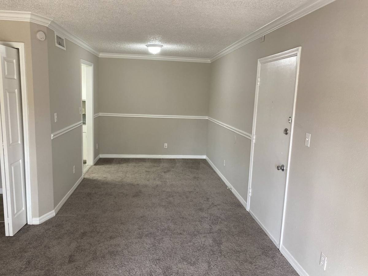 Apartment for rent at 285 Wymore Rd, Altamonte Springs, FL 32714