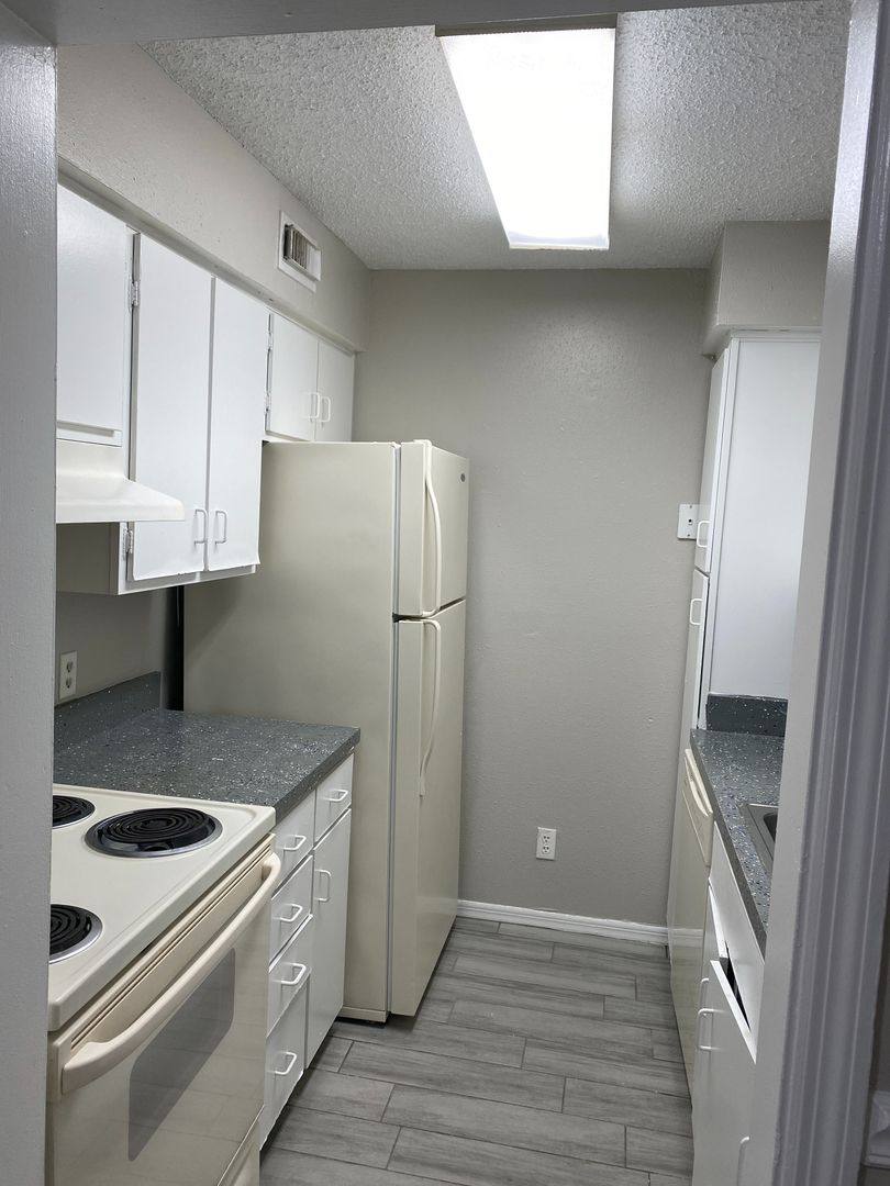 Apartment for rent at 285 Wymore Rd, Altamonte Springs, FL 32714