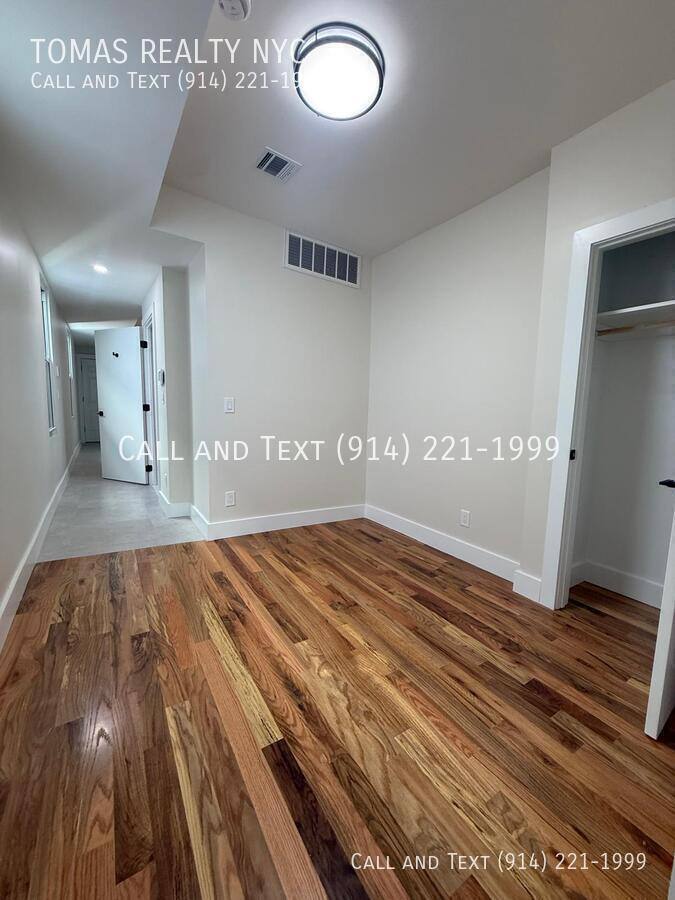Apartment for rent at 122 Downing St #2L, Yonkers, NY 10705