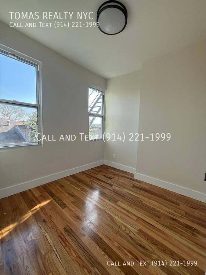 Apartment for rent at 122 Downing St #2L, Yonkers, NY 10705