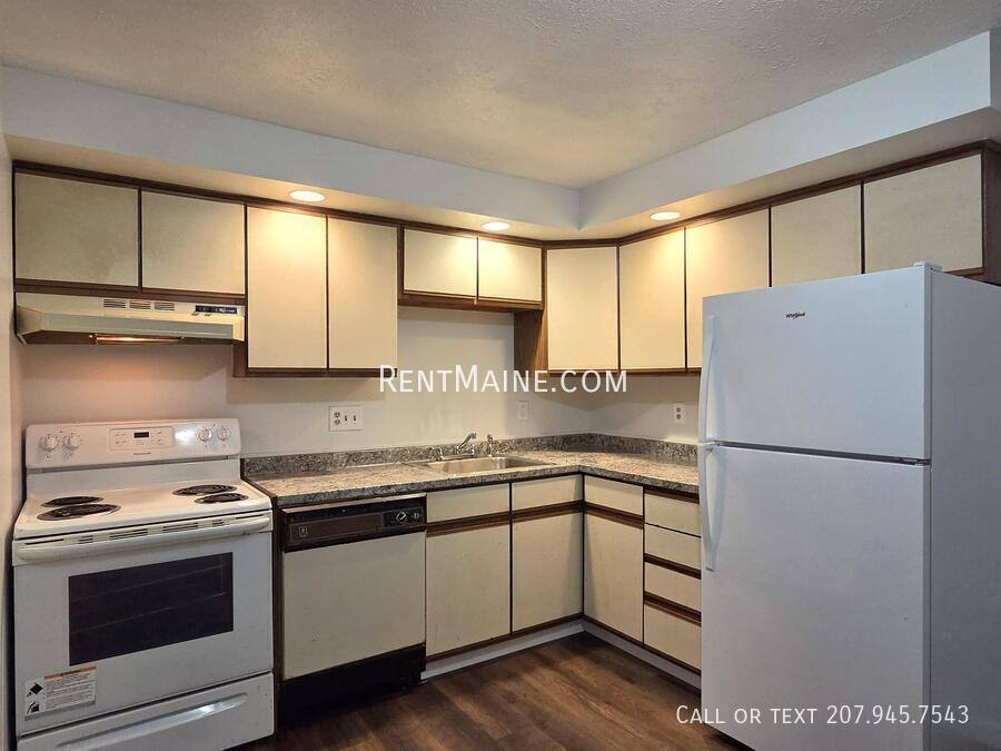 Apartment for rent at 20 Tall Pines Dr #21, Lewiston, ME 04240