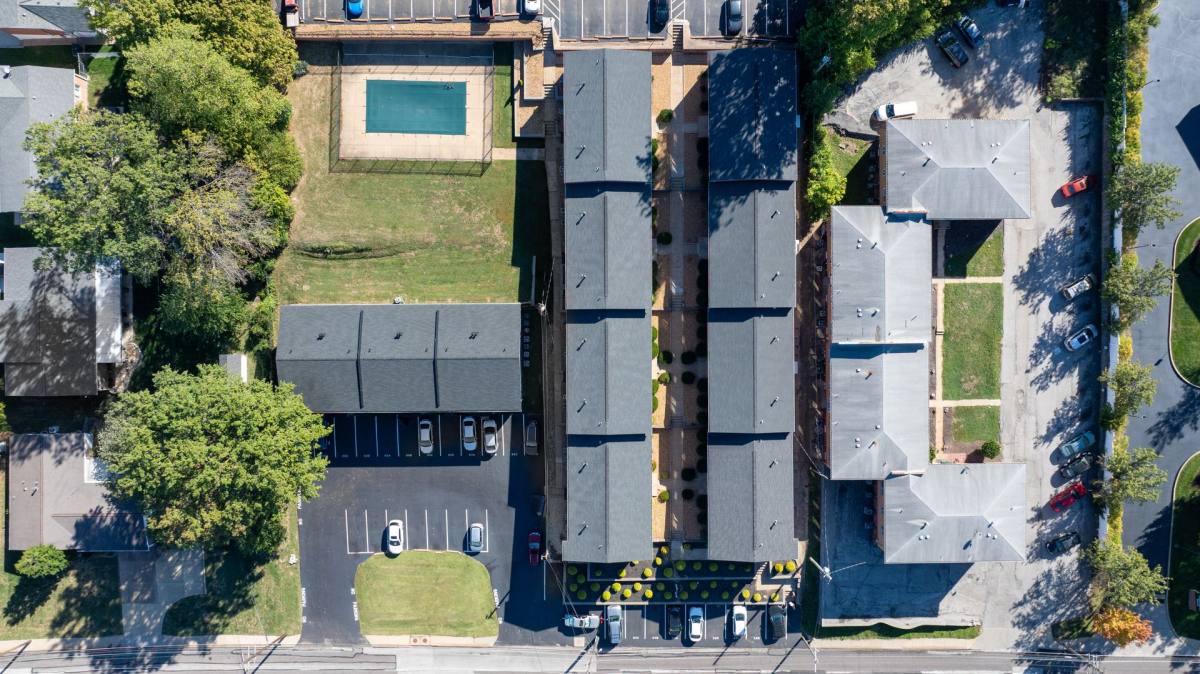 Apartment for rent at 9032 Gravois View Court, Saint Louis, MO 63123