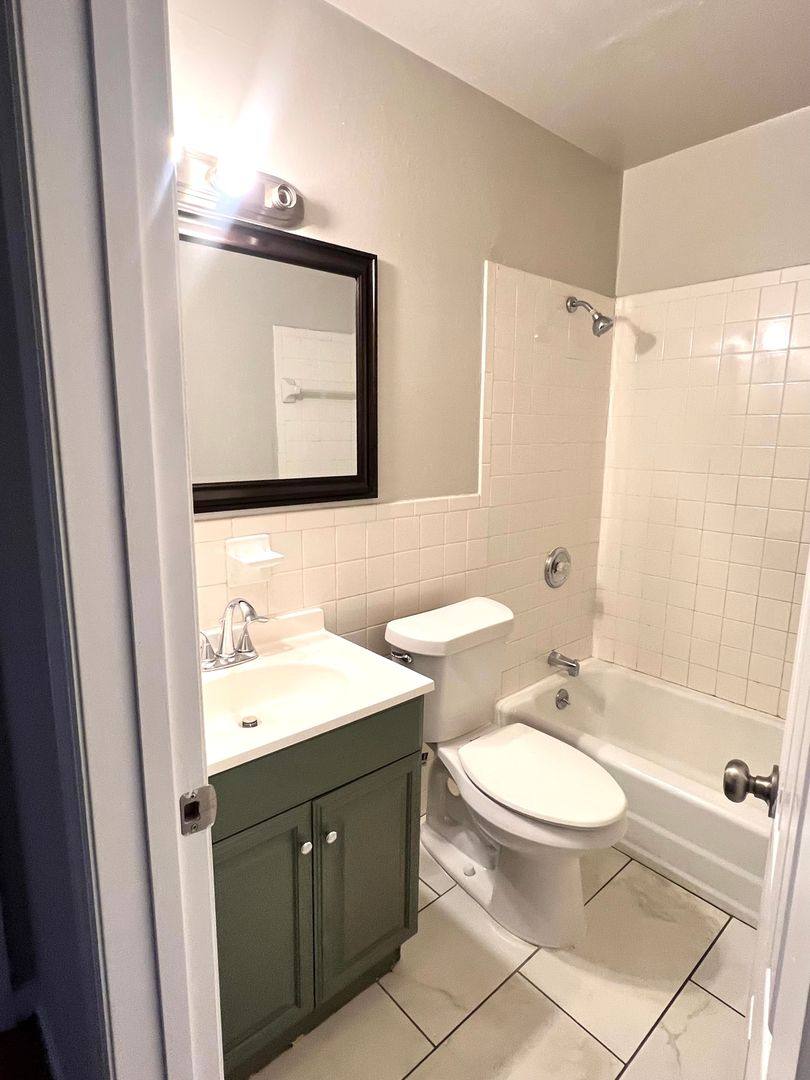 Apartment for rent at 9032 Gravois View Court, Saint Louis, MO 63123