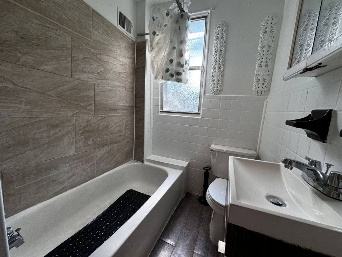 House for rent at 210 N Avondale St, Philadelphia, PA 19139