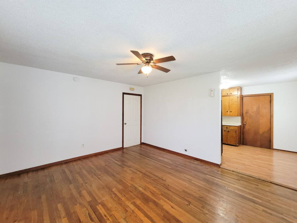 House for rent at 409 N Parrish St, Angleton, TX 77515