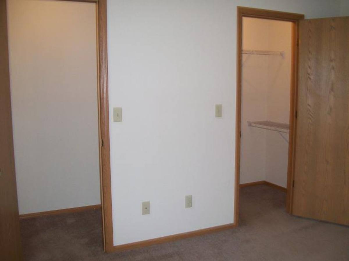 Apartment for rent at 20308 Skyview Dr, Waynesville, MO 65583