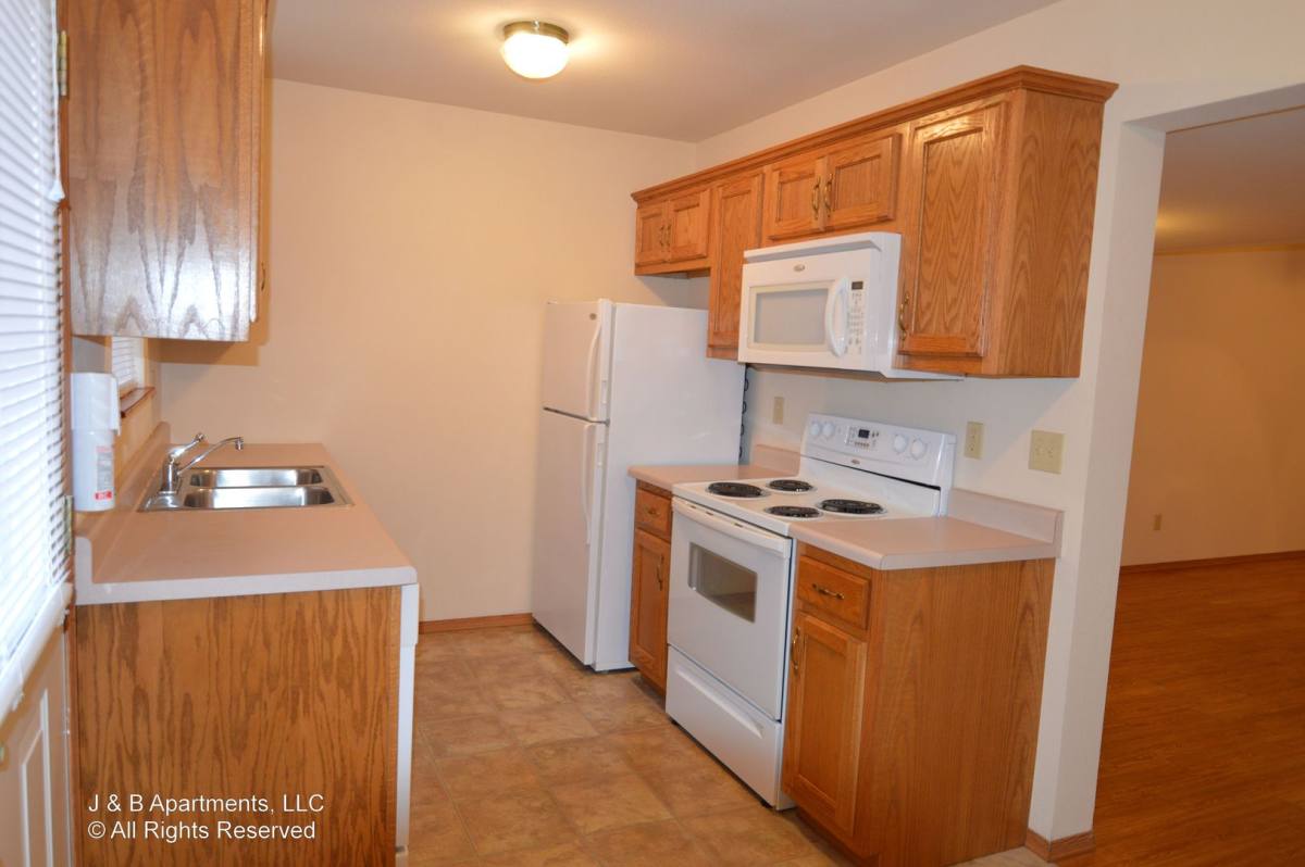Apartment for rent at 20308 Skyview Dr, Waynesville, MO 65583