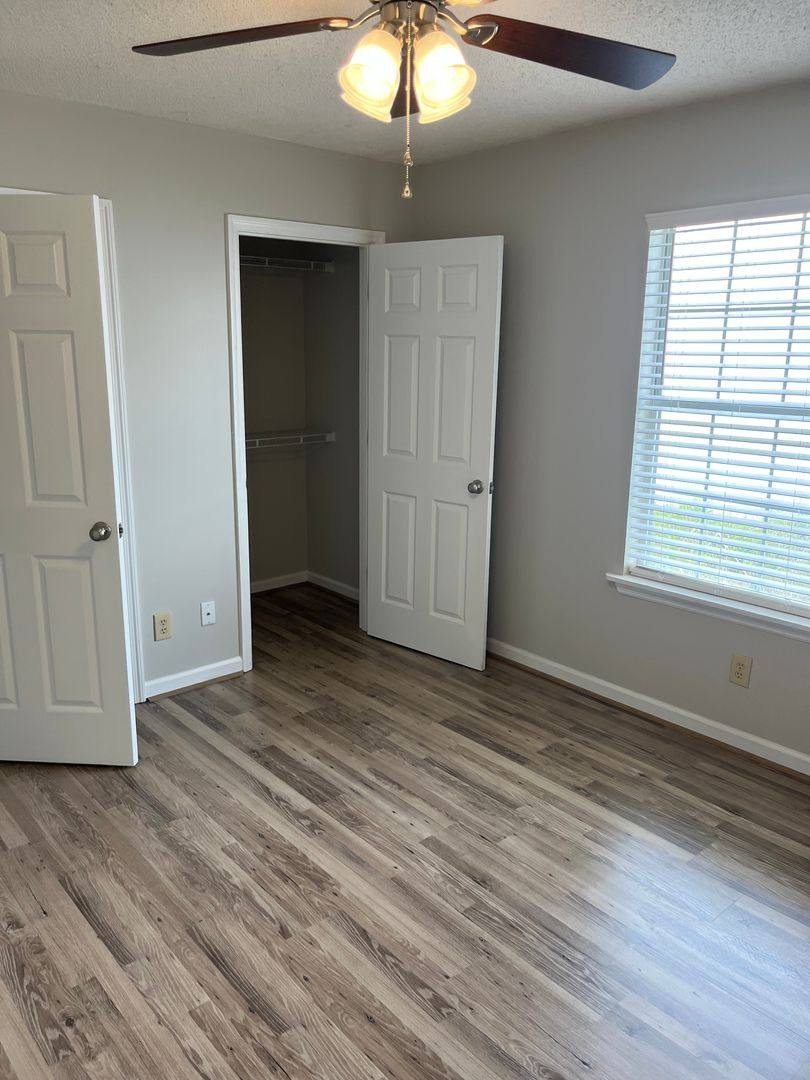 Apartment for rent at 11 Carriage Lane, Oxford, AL 36203