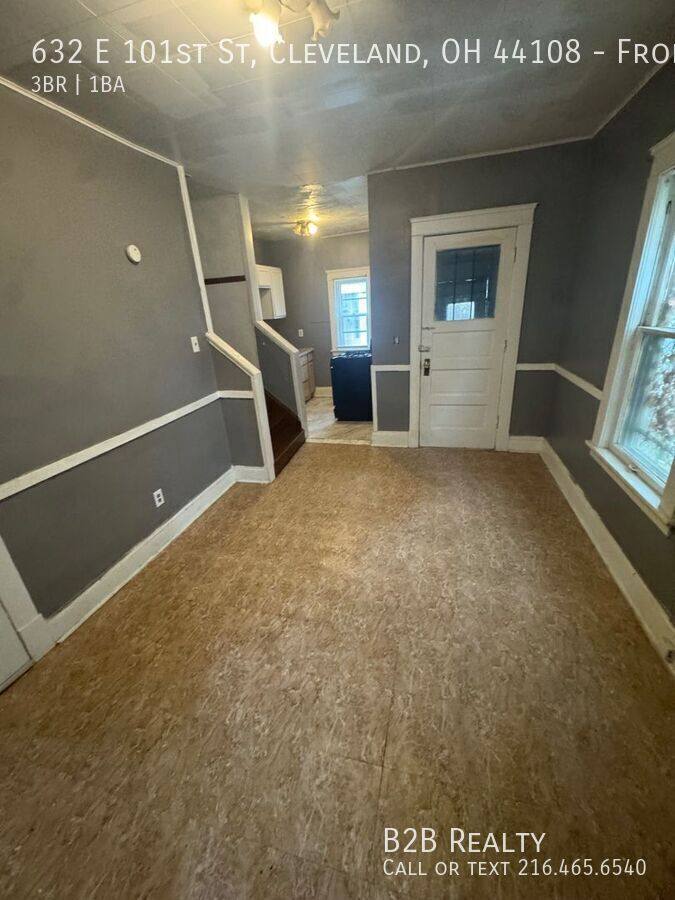 Apartment for rent at 632 E 101st St #RIGHT, Cleveland, OH 44108