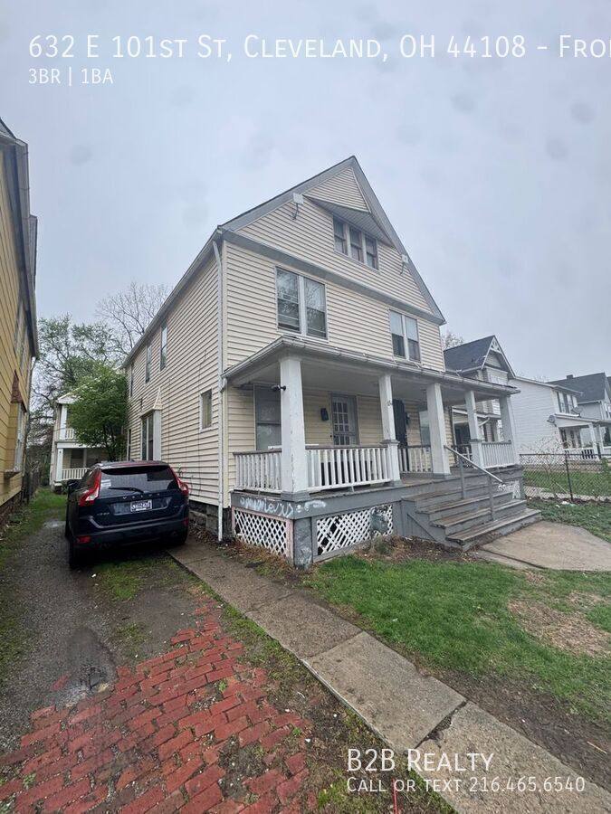 Apartment for rent at 632 E 101st St #RIGHT, Cleveland, OH 44108