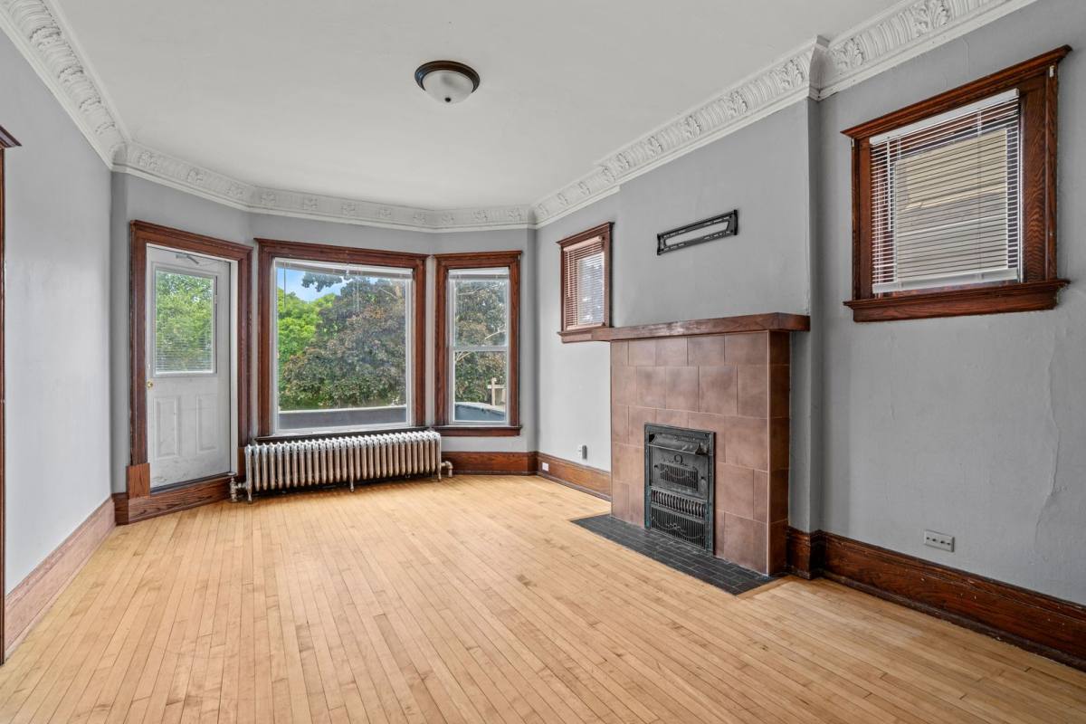 Townhouse for rent at 2933 N Maryland Ave, Milwaukee, WI 53211