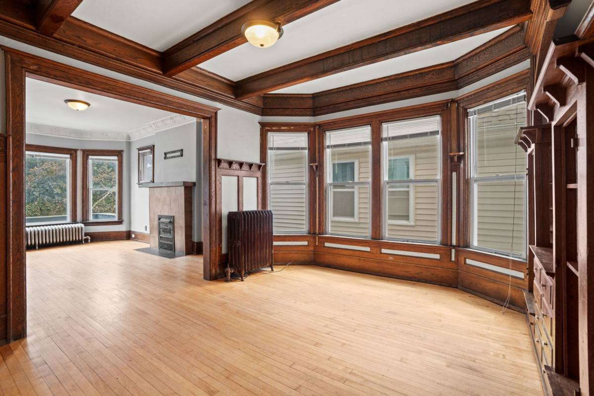 Townhouse for rent at 2933 N Maryland Ave, Milwaukee, WI 53211