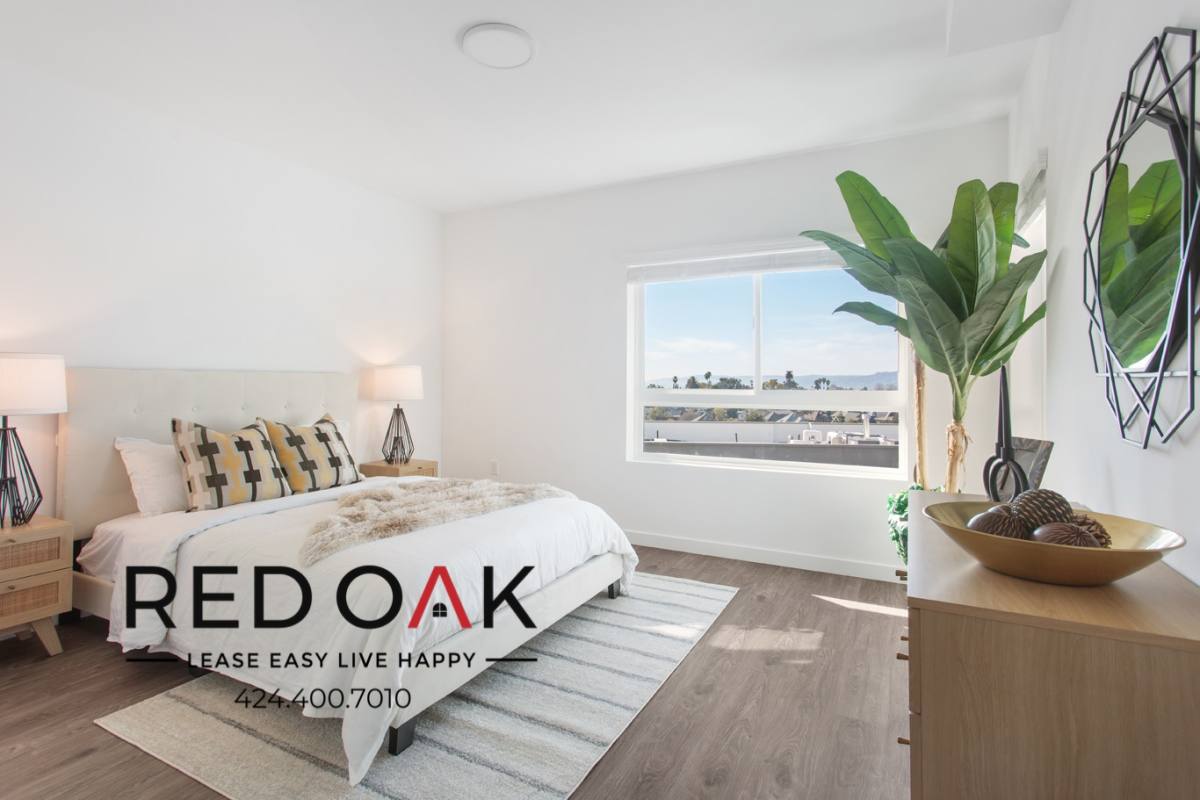 Condo for rent at 1011-1013 Everett St #A-204, Los Angeles, CA 90026