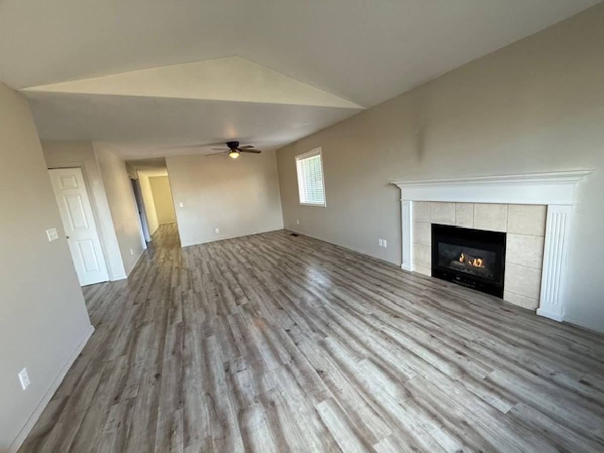 House for rent at 577 Sunwood Dr NW, Salem, OR 97304