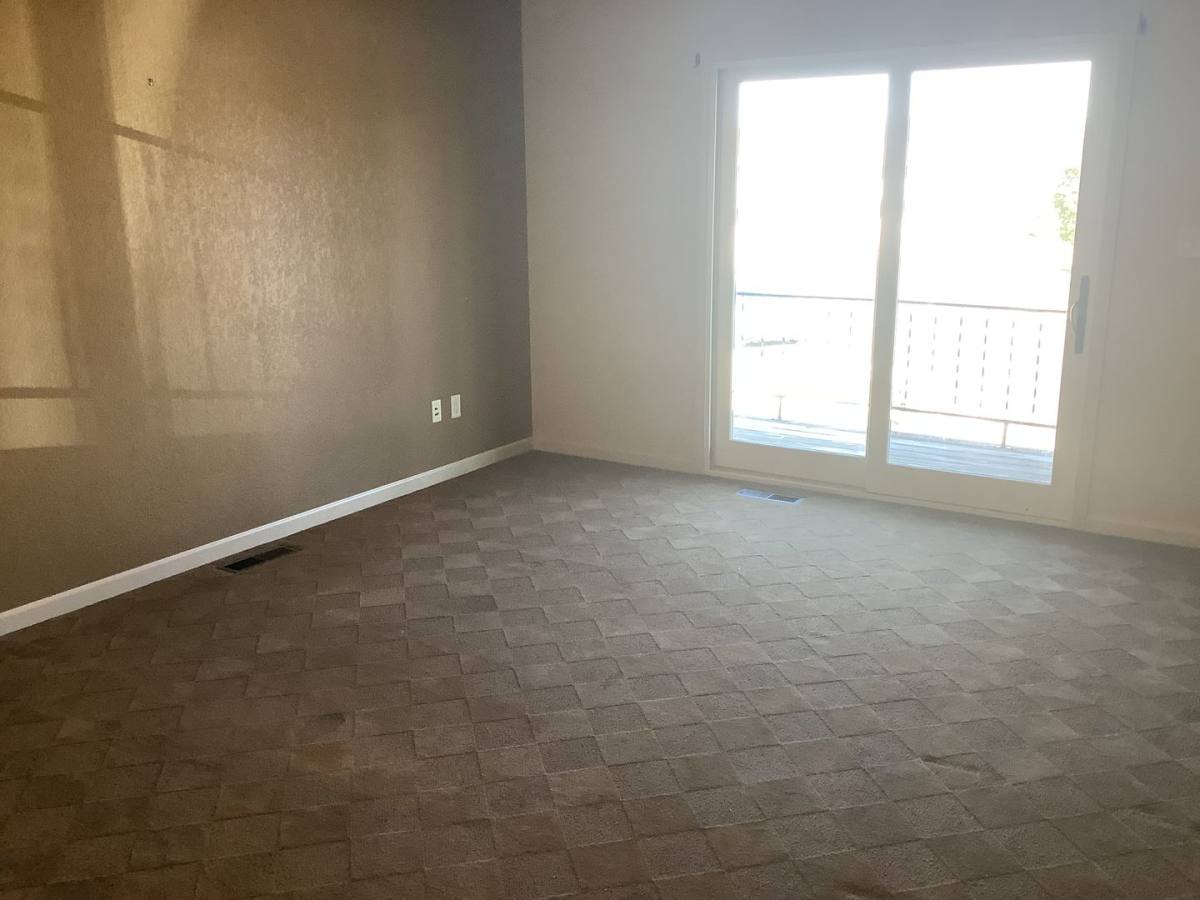 Apartment for rent at 931 Foster, Dickinson, ND 58601