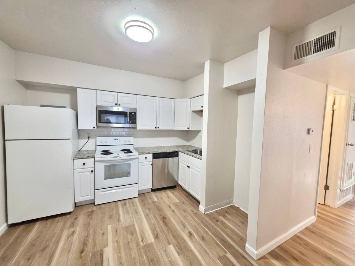 Apartment for rent at 25 University Dr, Colorado Springs, CO 80910