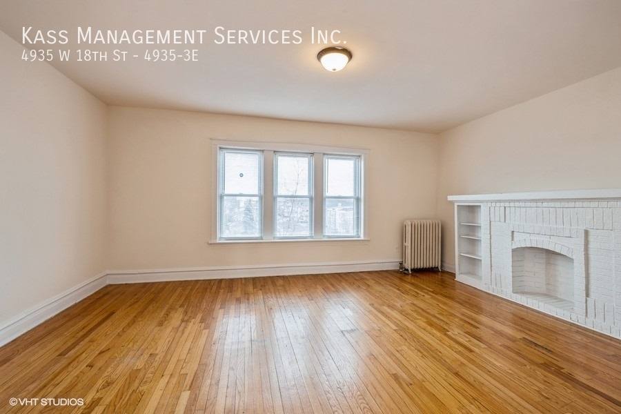 Apartment for rent at 4935 W 18th St #3E, Cicero, IL 60804
