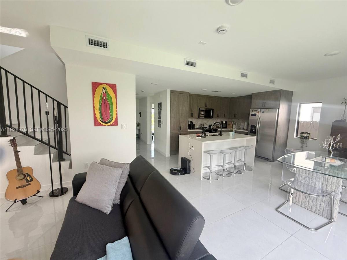 Apartment for rent at 1327 NW 2nd Lane, Homestead, FL 33034