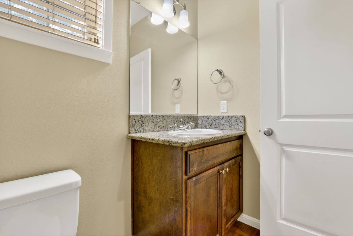 Townhouse for rent at 308-394 SW Eastman Parkway, Gresham, OR 97080