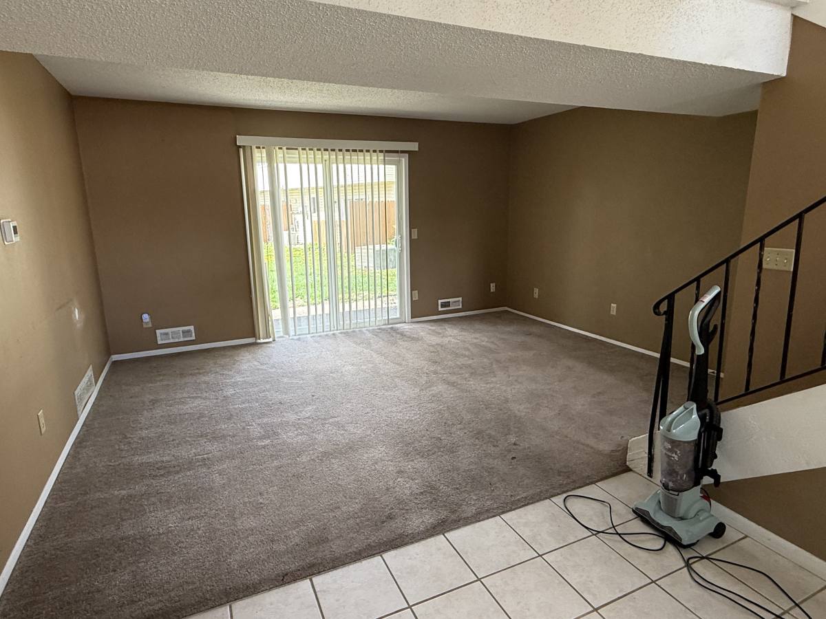 Townhouse for rent at 4041 W 125th St #12, Savage, MN 55378