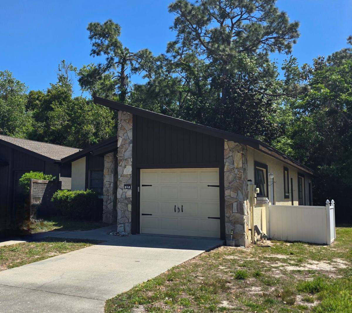 House for rent at 17 Dogwood Dr, Homosassa, FL 34446