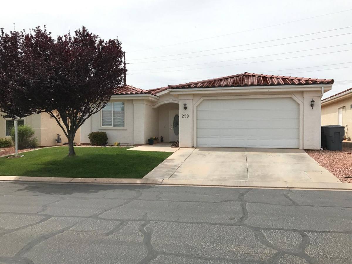 House for rent at 2050 W Canyon View Dr #258, Saint George, UT 84770