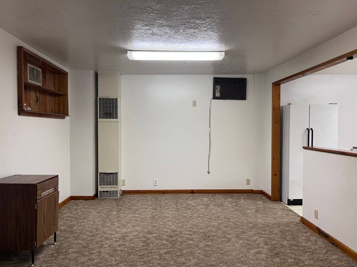 Apartment for rent at 772-B S Main St, Lebanon, OR 97355