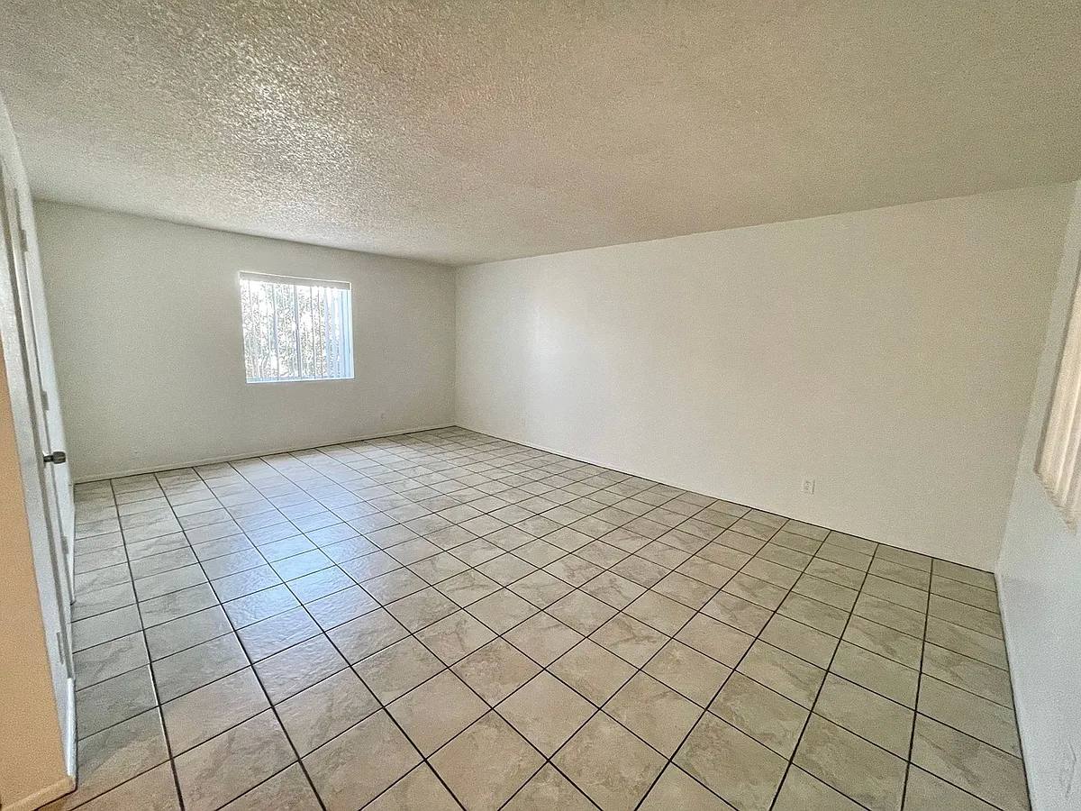 Apartment for rent at 201 E Townley Ave #103, Phoenix, AZ 85020